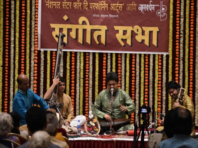 Punekar experienced the wonderful concert of young stars of Kolkata | पुणेकरांनी अनुभवली कोलकाताच्या युवा कलाकारांची बहारदार मैफल
