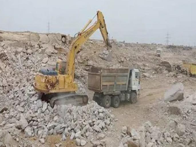 As much as 38 crore 60 lakh fine in minor mineral mining case, action taken by tehsildar of Karhad | गौण खनिज उत्खननप्रकरणी तब्बल ३८ कोटी ६० लाखांचा दंड, कऱ्हाडच्या तहसीलदारांनी केली कारवाई As much as 38 crore 60 lakh fine in minor mineral mining case, action taken by tehsildar of Karhad | गौण खनिज उत्खननप्रकरणी तब्बल ३८ कोटी ६० लाखांचा दंड, कऱ्हाडच्या तहसीलदारांनी केली कारवाई