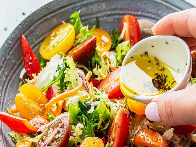 Food and Drink What is Garbage Salad Got to Do with Garbage know everything | खाण्या-पिण्याच्या गोष्टी : ‘गार्बेज सॅलड’चा कचऱ्याशी काय संबंध ? Food and Drink What is Garbage Salad Got to Do with Garbage know everything | खाण्या-पिण्याच्या गोष्टी : ‘गार्बेज सॅलड’चा कचऱ्याशी काय संबंध ?