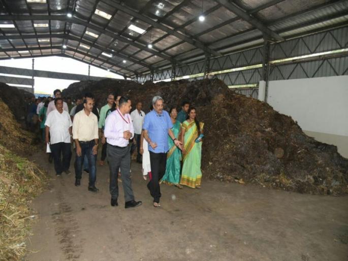 Production of aromatic fertilizers from fish and meat wastes | मासे आणि मांस कचऱ्यापासून गोव्यात सुगंधी खत निर्मिती  Production of aromatic fertilizers from fish and meat wastes | मासे आणि मांस कचऱ्यापासून गोव्यात सुगंधी खत निर्मिती