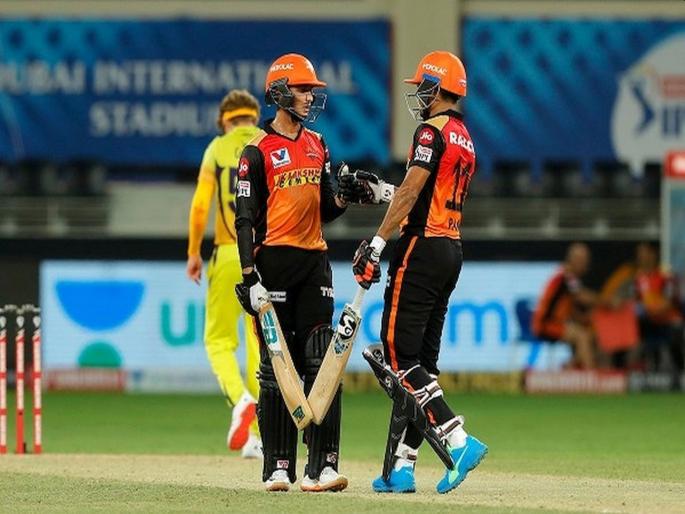 IPL 2020 CSK vs SRH virendra sehwag praises priyam garg knock against csk | IPL 2020: डॅडी आर्मीला १९ वर्षीय प्रियमने धुतले; वीरूने मजेशीर ट्विट केले....