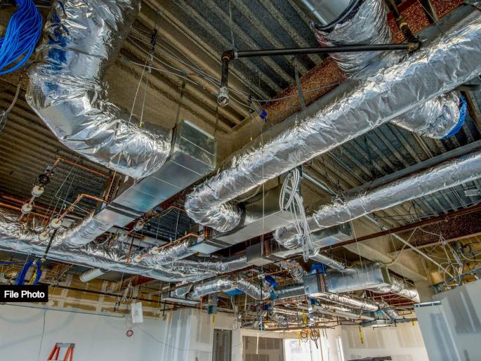 CRZ permission is mandatory for gas channel | वायू वाहिनीसाठी सीआरझेडची परवानगी बंधनकारक CRZ permission is mandatory for gas channel | वायू वाहिनीसाठी सीआरझेडची परवानगी बंधनकारक