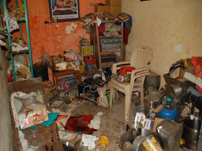 Gas cylinder explosion in flat in Sangli A loss of lakhs of rupees | सांगलीत फ्लॅटमध्ये गॅस सिलिंडरचा स्फोट, गावभाग परिसर हादरला; जीवितहानी नाही Gas cylinder explosion in flat in Sangli A loss of lakhs of rupees | सांगलीत फ्लॅटमध्ये गॅस सिलिंडरचा स्फोट, गावभाग परिसर हादरला; जीवितहानी नाही