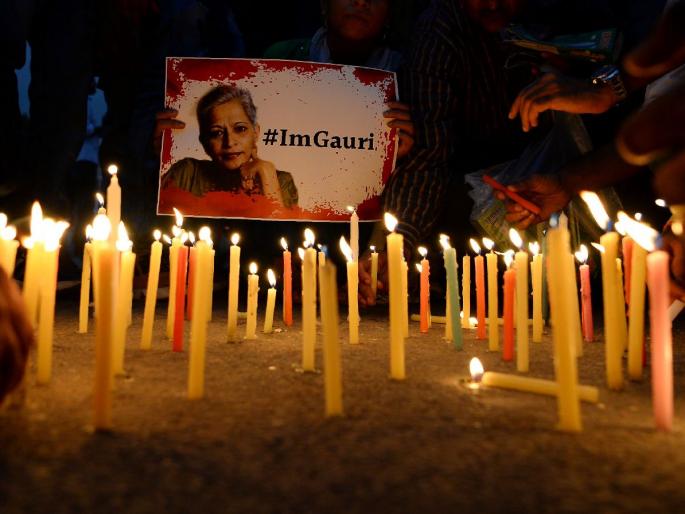 Information about a single pistol, FORARICIC used for the killing of Gauri Lankesh and Kalaburgi | गौरी लंकेश आणि कलबुर्गी यांच्या हत्येसाठी वापरण्यात आलं एकाच बनावटीचं पिस्तूल, फॉरेन्सिकची माहिती Information about a single pistol, FORARICIC used for the killing of Gauri Lankesh and Kalaburgi | गौरी लंकेश आणि कलबुर्गी यांच्या हत्येसाठी वापरण्यात आलं एकाच बनावटीचं पिस्तूल, फॉरेन्सिकची माहिती