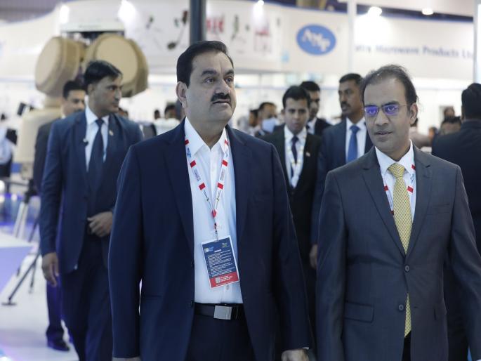 Gautam Adani looking to dominate the defence sector has created a 2 5 billion dollar war chest planning to buy defence companies | संरक्षण क्षेत्रात दबदबा निर्माण करण्याच्या विचारात अदानी, तयार केली २.५ अब्ज डॉलर्सची वॉर चेस्ट