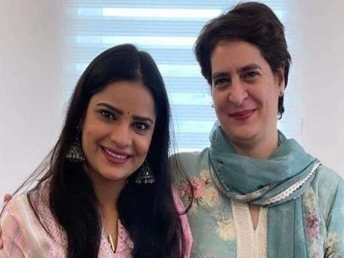 Women candidates in Congress first list for UP polls: From Unnao rape victim’s mother to activist, model and TV anchor | Uttar Pradesh Assembly Election: काँग्रेसची वेगळी वाट किती प्रभावी?; आंदाेलनात लाठ्या खाणाऱ्यांवर विश्वास Women candidates in Congress first list for UP polls: From Unnao rape victim’s mother to activist, model and TV anchor | Uttar Pradesh Assembly Election: काँग्रेसची वेगळी वाट किती प्रभावी?; आंदाेलनात लाठ्या खाणाऱ्यांवर विश्वास