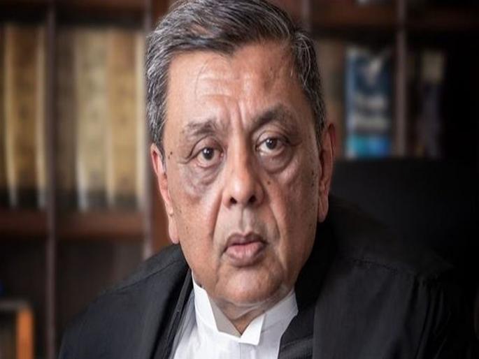 Bars and benches are incomplete without each other; Gautam Patel became emotional his retirement | बार आणि बेंच परस्परांशिवाय अपूर्ण; निवृत्तीदिनी न्या. गौतम पटेल झाले भावूक Bars and benches are incomplete without each other; Gautam Patel became emotional his retirement | बार आणि बेंच परस्परांशिवाय अपूर्ण; निवृत्तीदिनी न्या. गौतम पटेल झाले भावूक