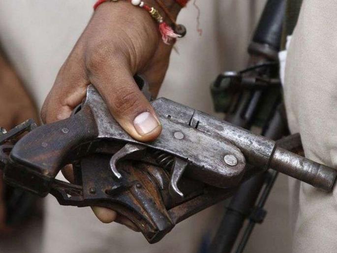 Gavathi kattas in pune firing session continues, need to strengthen police Khabari network | Pune: गावठी कट्ट्यांना ‘चाप’ लावणार कसा? गाेळीबाराचे सत्र सुरूच, खबऱ्यांचे नेटवर्क बळकट करण्याची गरज Gavathi kattas in pune firing session continues, need to strengthen police Khabari network | Pune: गावठी कट्ट्यांना ‘चाप’ लावणार कसा? गाेळीबाराचे सत्र सुरूच, खबऱ्यांचे नेटवर्क बळकट करण्याची गरज