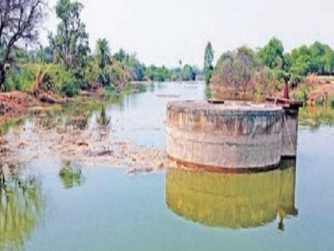Water of Mhaisal Upsa Irrigation Scheme enters Gawhan bandhara | म्हैसाळ योजनेचे पाणी गव्हाणमध्ये दाखल, आवर्तन सुरु झाल्याने शेतकऱ्यांमध्ये आनंदाचे वातावरण