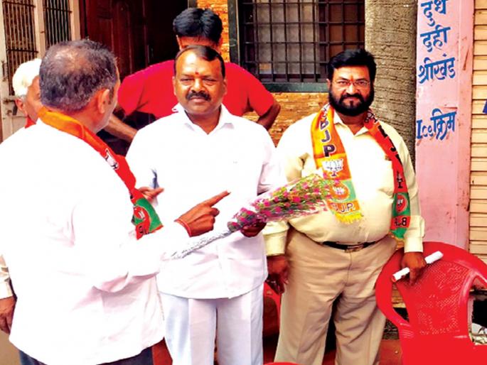 Tell me Rajendra Gavit of which party ?; While campaigning for Shiv Sena, | सांगा! राजेंद्र गावित कोणत्या पक्षाचे?; शिवसेनेची उमेदवारी असताना प्रचार कमळाचा Tell me Rajendra Gavit of which party ?; While campaigning for Shiv Sena, | सांगा! राजेंद्र गावित कोणत्या पक्षाचे?; शिवसेनेची उमेदवारी असताना प्रचार कमळाचा