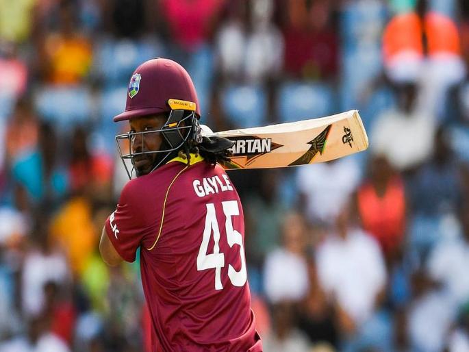 Chris Gayle created a new record with just 15 runs | फक्त 15 धावा करत ख्रिस गेलने रचला नवीन विक्रम