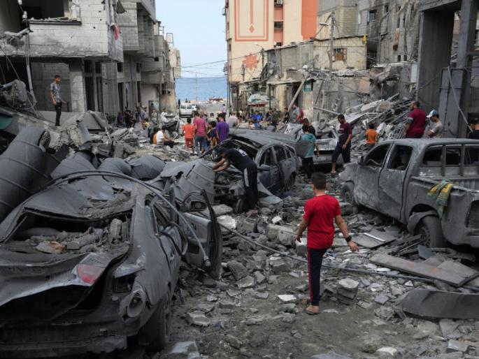 Hamas approves Trump's plan; 16 killed in Israeli attack on Gaza | ट्रम्प यांच्या योजनेला हमास मान्यता देईना; इस्रायलने गाझावर केलेल्या हल्ल्यात १६ जण ठार Hamas approves Trump's plan; 16 killed in Israeli attack on Gaza | ट्रम्प यांच्या योजनेला हमास मान्यता देईना; इस्रायलने गाझावर केलेल्या हल्ल्यात १६ जण ठार