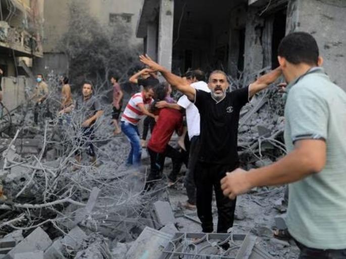 Gaza has run out of water! 2 million in distress; Mobilization of Israeli tanks on the border | गाझाचे पाणी संपले! २० लाख लाेक संकटात; इस्रायलच्या रणगाड्यांची सीमेवर जमवाजमव Gaza has run out of water! 2 million in distress; Mobilization of Israeli tanks on the border | गाझाचे पाणी संपले! २० लाख लाेक संकटात; इस्रायलच्या रणगाड्यांची सीमेवर जमवाजमव