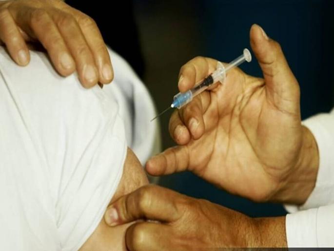 Jalana Government two health officials corona Positive after second dose of corona Vaccine | Corona Vaccination: खळबळजनक! लसीचा दुसरा डोस घेतल्यानंतरही दोन आरोग्य अधिकारी झाले पॉझिटीव्ह Jalana Government two health officials corona Positive after second dose of corona Vaccine | Corona Vaccination: खळबळजनक! लसीचा दुसरा डोस घेतल्यानंतरही दोन आरोग्य अधिकारी झाले पॉझिटीव्ह