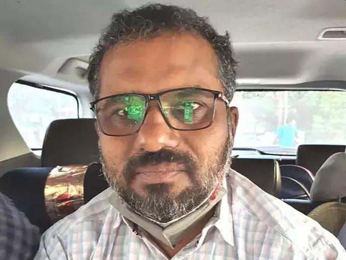 Rekha Jare murder case: Bal Bothe uses mobile phone in jail, chargesheet filed against 15 accused | रेखा जरे हत्याकांड प्रकरण: बाळ बोठेकडून तुरुंगात मोबाइलचा वापर, १५ आरोपींवर दोषारोपपत्र दाखल Rekha Jare murder case: Bal Bothe uses mobile phone in jail, chargesheet filed against 15 accused | रेखा जरे हत्याकांड प्रकरण: बाळ बोठेकडून तुरुंगात मोबाइलचा वापर, १५ आरोपींवर दोषारोपपत्र दाखल