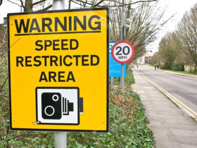 German teenager loses driving license just 49 minutes after passing driving test | वाहन परवाना मिळवला अन् अवघ्या ४९ मिनिटांत गमावला German teenager loses driving license just 49 minutes after passing driving test | वाहन परवाना मिळवला अन् अवघ्या ४९ मिनिटांत गमावला