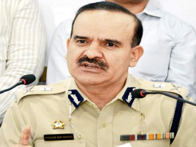 Mumbai police commissioner receives tweet from Mumbai Answers to questions about Corona | मुंबई पोलीस आयुक्तांनी ट्वीटवरून साधला मुंबईकरांशी संवाद; कोरोनाबाबत प्रश्नांना दिली उत्तरे Mumbai police commissioner receives tweet from Mumbai Answers to questions about Corona | मुंबई पोलीस आयुक्तांनी ट्वीटवरून साधला मुंबईकरांशी संवाद; कोरोनाबाबत प्रश्नांना दिली उत्तरे