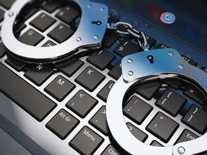 643 cases of sharing posts that spread rumors and religious sentiments | अफवा, धार्मिक भावना भडकविणाऱ्या पोस्ट शेअर केल्याप्रकरणी ६४३ गुन्हे 643 cases of sharing posts that spread rumors and religious sentiments | अफवा, धार्मिक भावना भडकविणाऱ्या पोस्ट शेअर केल्याप्रकरणी ६४३ गुन्हे