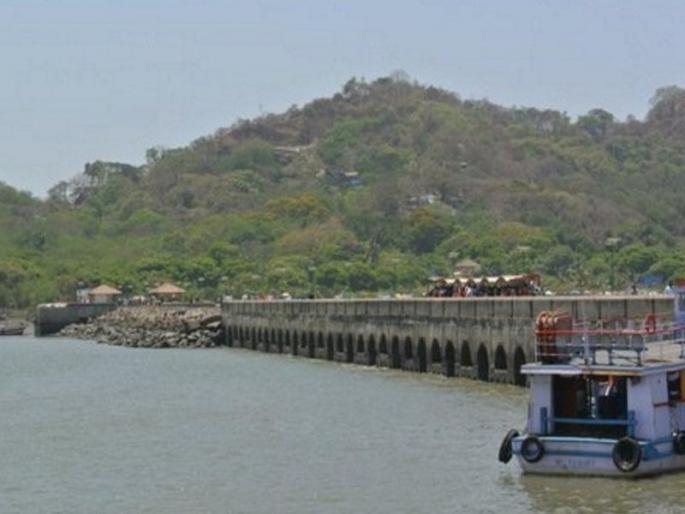 For the first time in the history of the country, the longest cable cable has been electrified by Gharapuri | देशाच्या इतिहासात पहिल्यांदाच समुद्राखालून सर्वात लांब केबल टाकून घारापुरी बेटाचं विद्युतीकरण