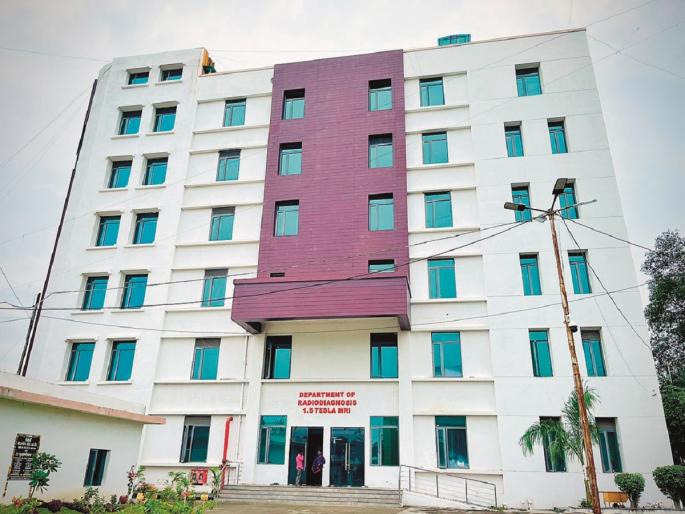 Despite the words of the Chief Minister, the privatization of 'super specialty' is sealed | मुख्यमंत्र्यांच्या शब्दानंतरही ‘सुपर स्पेशालिटी’च्या खासगीकरणावर शिक्कामोर्तब Despite the words of the Chief Minister, the privatization of 'super specialty' is sealed | मुख्यमंत्र्यांच्या शब्दानंतरही ‘सुपर स्पेशालिटी’च्या खासगीकरणावर शिक्कामोर्तब