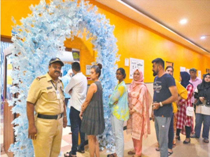 The votes of the minority community will be important, who will win Kirtikar or Vaikar? | अल्पसंख्याक समाजाची मते ठरणार महत्त्वाची, कीर्तिकर की वायकर कोण जिंकणार? The votes of the minority community will be important, who will win Kirtikar or Vaikar? | अल्पसंख्याक समाजाची मते ठरणार महत्त्वाची, कीर्तिकर की वायकर कोण जिंकणार?