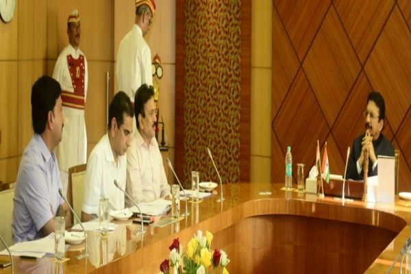 The governor's approval to build 7 balloon bunds on Girna river | गिरणा नदीवर 7 बलून बंधारे तयार करण्यास राज्यपालांची मान्यता The governor's approval to build 7 balloon bunds on Girna river | गिरणा नदीवर 7 बलून बंधारे तयार करण्यास राज्यपालांची मान्यता