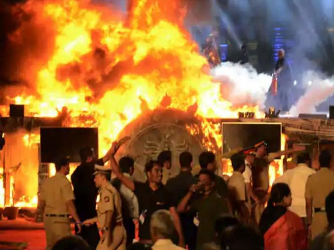 Many years have passed since the fire accident but there is no compensation | आगीची दुर्घटना घडून अनेक वर्षे उलटली, तरी अद्याप प्रतीक्षा नुकसानभरपाईची Many years have passed since the fire accident but there is no compensation | आगीची दुर्घटना घडून अनेक वर्षे उलटली, तरी अद्याप प्रतीक्षा नुकसानभरपाईची