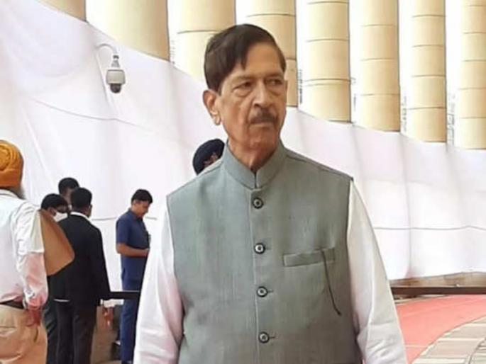 Apply some strength I will come back cured after winning I will come to fill the fields - Girish Bapat | थोडी ताकद लावा मी बरा होऊन परत येईन, विजयी झाल्यावर पेढे भरवायला मीच येईन - गिरीश बापट Apply some strength I will come back cured after winning I will come to fill the fields - Girish Bapat | थोडी ताकद लावा मी बरा होऊन परत येईन, विजयी झाल्यावर पेढे भरवायला मीच येईन - गिरीश बापट