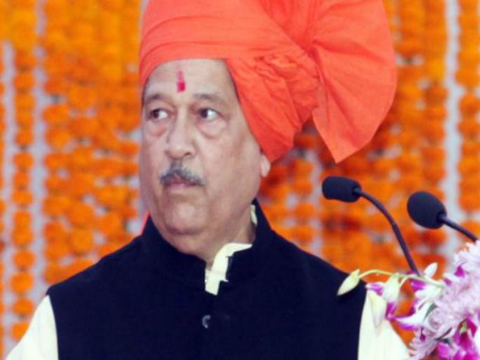 Do not be slow to preach: Girish Bapat told corporators | सुस्त राहू नका प्रचाराला लागा : गिरीश बापट यांनी टोचले नगरसेवकांचे कान Do not be slow to preach: Girish Bapat told corporators | सुस्त राहू नका प्रचाराला लागा : गिरीश बापट यांनी टोचले नगरसेवकांचे कान