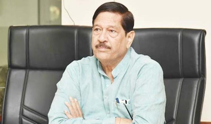 Corona virus : 'Lockdown' is not the only solution to the growing outbreak of corona : MP Girish Bapat | Corona virus : कोरोनाच्या वाढत्या प्रादुर्भावावर 'लॉकडाऊन' हा एकमेव उपाय नाही : खासदार गिरीश बापट Corona virus : 'Lockdown' is not the only solution to the growing outbreak of corona : MP Girish Bapat | Corona virus : कोरोनाच्या वाढत्या प्रादुर्भावावर 'लॉकडाऊन' हा एकमेव उपाय नाही : खासदार गिरीश बापट