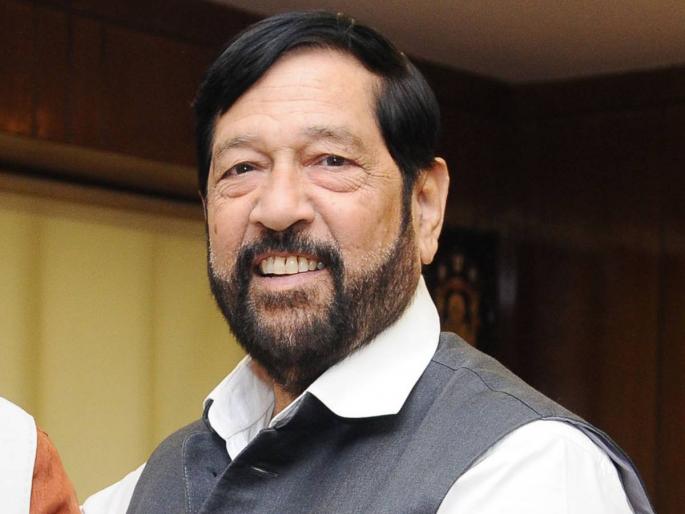 Special Article on Late BJP leader Girish Bapat by Lokmat Mumbai Editor Atul Kulkarni | बापट, तुम्ही गेलात... आमच्यासाठी एक जागा रिकामी झाली..! Special Article on Late BJP leader Girish Bapat by Lokmat Mumbai Editor Atul Kulkarni | बापट, तुम्ही गेलात... आमच्यासाठी एक जागा रिकामी झाली..!