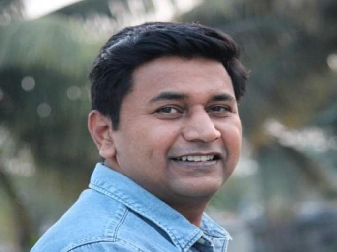 Girish Fonde, an assistant teacher from Kolhapur Municipal Corporation Primary Education Committee who opposed Shaktipeeth, was abruptly suspended | Kolhapur: शासनाच्या धोरणात्मक निर्णयाविरोधात बोलणे पडले महागात, शिक्षक गिरीष फोंडे तडकाफडकी निलंबित  Girish Fonde, an assistant teacher from Kolhapur Municipal Corporation Primary Education Committee who opposed Shaktipeeth, was abruptly suspended | Kolhapur: शासनाच्या धोरणात्मक निर्णयाविरोधात बोलणे पडले महागात, शिक्षक गिरीष फोंडे तडकाफडकी निलंबित