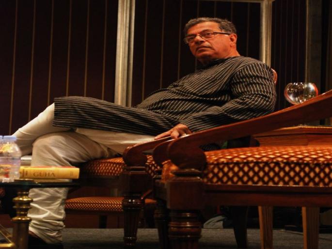 Girish Karnad declared the Tata Literature Live Life Gaurav Award for 2017 | गिरीश कर्नाड यांना टाटा लिटरेचर लाइव्ह जीवनगौरव पुरस्कार २०१७ जाहीर Girish Karnad declared the Tata Literature Live Life Gaurav Award for 2017 | गिरीश कर्नाड यांना टाटा लिटरेचर लाइव्ह जीवनगौरव पुरस्कार २०१७ जाहीर