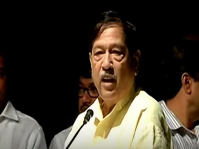 Lighting in life of unemployed: Girish Bapat, the started Light House initiative | बेरोजगारांच्या आयुष्यात प्रकाश फुलेल : गिरीश बापट, लाईट हाऊस उपक्रमाला सुरूवात Lighting in life of unemployed: Girish Bapat, the started Light House initiative | बेरोजगारांच्या आयुष्यात प्रकाश फुलेल : गिरीश बापट, लाईट हाऊस उपक्रमाला सुरूवात