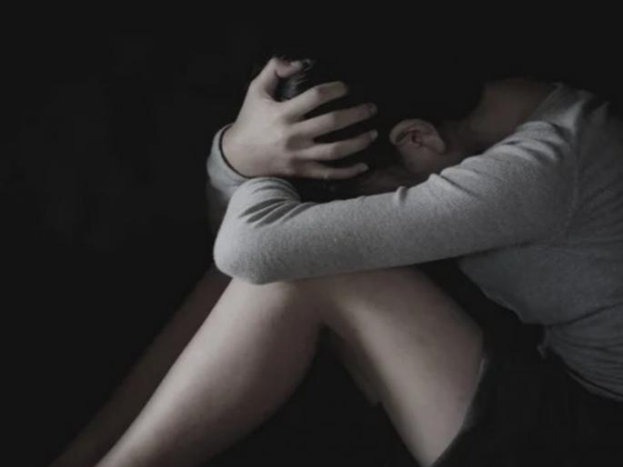 Two minor girls raped both pregnant on the lure of marriage | लग्नाच्या आमिषाने दोन अल्पवयीन मुलींवर अत्याचार, दोघीही गरोदर Two minor girls raped both pregnant on the lure of marriage | लग्नाच्या आमिषाने दोन अल्पवयीन मुलींवर अत्याचार, दोघीही गरोदर