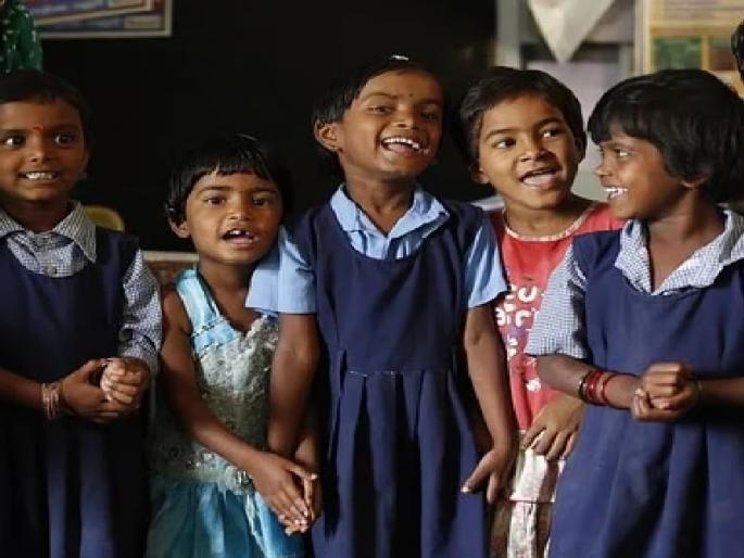 Ghat to close five girls' schools, central government sought information | मुलींच्या पाच शाळा बंद करण्याचा घाट,  केंद्र सरकारने माहिती मागवली Ghat to close five girls' schools, central government sought information | मुलींच्या पाच शाळा बंद करण्याचा घाट,  केंद्र सरकारने माहिती मागवली