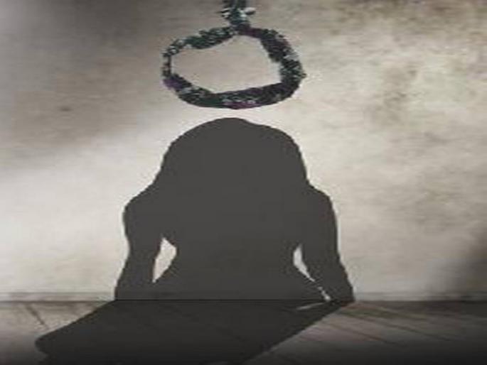 Suicide by a nurse in Navale hospital at Wagholi | वाघोली येथील नवले हॉस्पिटलमध्ये नर्सची गळफास घेत आत्महत्या 