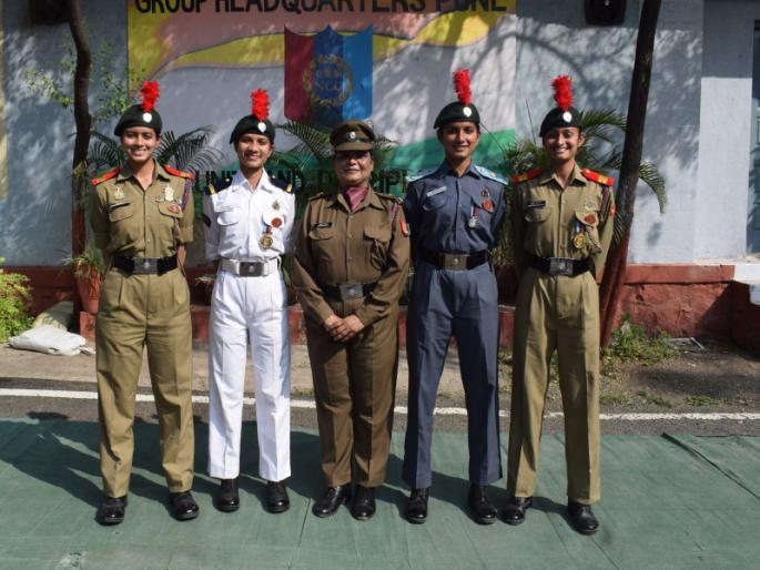 Savitri's girls made Delhi famous; Ten out of ten girls from Maharashtra hit the streets | सावित्रीच्या लेकींनी गाजवली दिल्ली; महाराष्ट्राच्या दहापैकी दहा मुलींचा राजपथावर डंका 