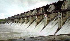 Erandol water questionnaire due to depleted water storage | गिरणेच्या पाणीसाठ्यामुळे एरंडोलचा पाणीप्रश्न मार्गी Erandol water questionnaire due to depleted water storage | गिरणेच्या पाणीसाठ्यामुळे एरंडोलचा पाणीप्रश्न मार्गी