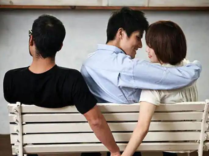 If you have an extramarital affair, you will be in trouble! Sometimes hanging and sometimes whipping in contries | विवाहबाह्य संबंध ठेवाल तर याल गोत्यात! कुठे फाशी तर कुठे चाबकाचे फटके If you have an extramarital affair, you will be in trouble! Sometimes hanging and sometimes whipping in contries | विवाहबाह्य संबंध ठेवाल तर याल गोत्यात! कुठे फाशी तर कुठे चाबकाचे फटके