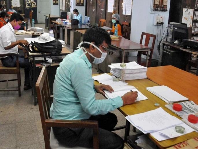 7th Pay Commission: good news for central government employees, pensioners regarding DA hike | 7th Pay Commission: खुशखबर! जुलैपासून केंद्रीय कर्मचाऱ्यांचा पगार वाढण्याचे संकेत, पेन्शनधारकांनाही लाभ होणार 7th Pay Commission: good news for central government employees, pensioners regarding DA hike | 7th Pay Commission: खुशखबर! जुलैपासून केंद्रीय कर्मचाऱ्यांचा पगार वाढण्याचे संकेत, पेन्शनधारकांनाही लाभ होणार
