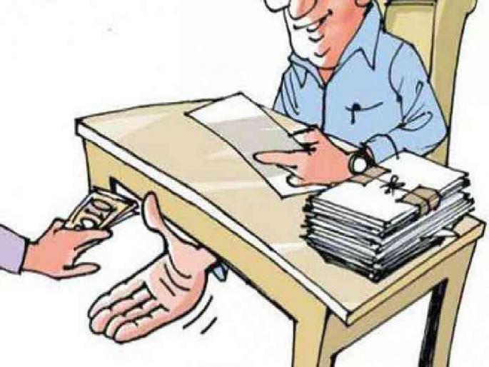 While accepting a bribe of 70 thousand rupees, three people including the sarpanch were caught in the net | ७० हजार रुपयांची लाच स्वीकारताना सरपंचासह तीन जण अडकले जाळ्यात, एसीबीची कारवाई While accepting a bribe of 70 thousand rupees, three people including the sarpanch were caught in the net | ७० हजार रुपयांची लाच स्वीकारताना सरपंचासह तीन जण अडकले जाळ्यात, एसीबीची कारवाई