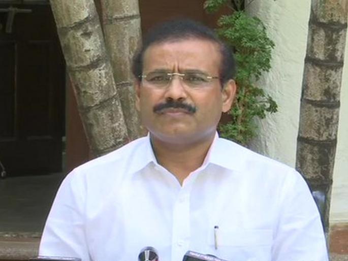 CoronaVirus: Discharges reach 34 for corona positive people succesfully hrb | CoronaVirus: दिलासादायक! राज्यात 'कोरोनामुक्त' होऊन घरी जाणाऱ्यांची संख्या वाढली CoronaVirus: Discharges reach 34 for corona positive people succesfully hrb | CoronaVirus: दिलासादायक! राज्यात 'कोरोनामुक्त' होऊन घरी जाणाऱ्यांची संख्या वाढली
