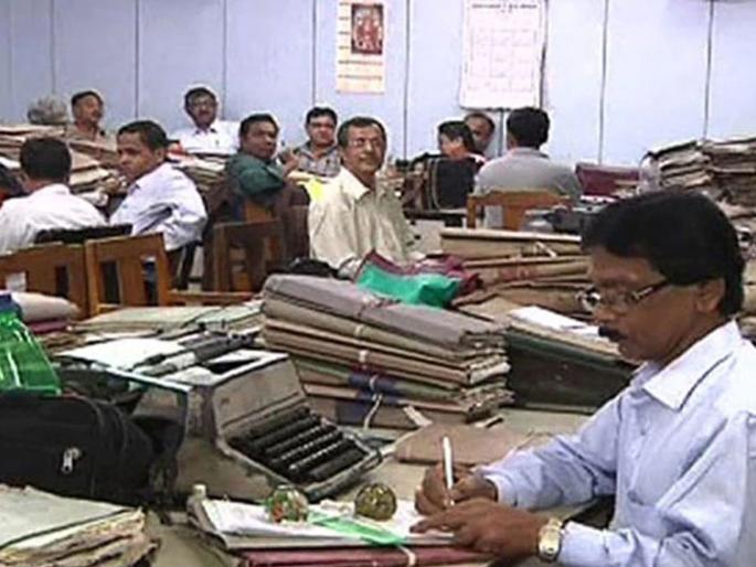 Salary deducted of government employees in March will get before Ganeshotsav | सरकारी कर्मचाऱ्यांसाठी खूशखबर; मार्चमधील कपात केलेला पगार गणेशोत्सवापूर्वी