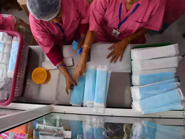 Sanitary Napkins 'Green Dispos' Disposal | सॅनिटरी नॅपकिन्सची ‘ग्रीनडिस्पो’ने विल्हेवाट Sanitary Napkins 'Green Dispos' Disposal | सॅनिटरी नॅपकिन्सची ‘ग्रीनडिस्पो’ने विल्हेवाट