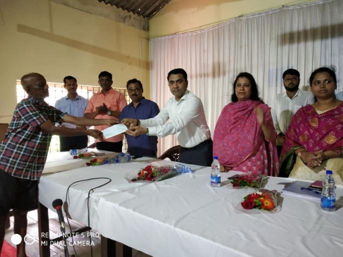 Goa loss due to heavy rains; Chief Minister Demand For Compensation Central Goverment | अतिवृष्टीमुळे गोव्यात १६५ कोटींचे नुकसान; मुख्यमंत्र्यांची केंद्राकडे नुकसान भरपाईची मागणी Goa loss due to heavy rains; Chief Minister Demand For Compensation Central Goverment | अतिवृष्टीमुळे गोव्यात १६५ कोटींचे नुकसान; मुख्यमंत्र्यांची केंद्राकडे नुकसान भरपाईची मागणी