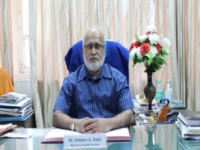 attacked on Goa Health director | गोव्यात आरोग्य संचालकांवर केबिनमध्ये हल्ला, संचालक जखमी attacked on Goa Health director | गोव्यात आरोग्य संचालकांवर केबिनमध्ये हल्ला, संचालक जखमी