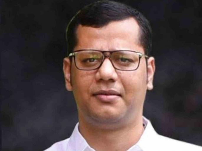 Withdraw the order given to educational institutions to open accounts with Axis Bank | शैक्षणिक संस्थांना एक्सिस बॅंकेत खाते उघडण्याचा दिलेला आदेश मागे घ्या Withdraw the order given to educational institutions to open accounts with Axis Bank | शैक्षणिक संस्थांना एक्सिस बॅंकेत खाते उघडण्याचा दिलेला आदेश मागे घ्या