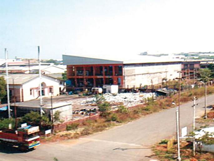 Maharashtra wants industrial investment in Sindhudurg | सिंधुदुर्गात औद्योगिक गुंतवणुकीसाठी गोव्याच्या कारखानदारांना साकडे Maharashtra wants industrial investment in Sindhudurg | सिंधुदुर्गात औद्योगिक गुंतवणुकीसाठी गोव्याच्या कारखानदारांना साकडे