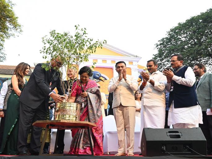 Goa to become global film production hub - Chief Minister Goa Pramod Sawant: inaugurates 56th IFFI | गोवा जागतिक चित्रपट निर्मिती केंद्र होणार - मुख्यमंत्री : पणजीत ५६ व्या इफ्फीचे थाटात उद्घाटन